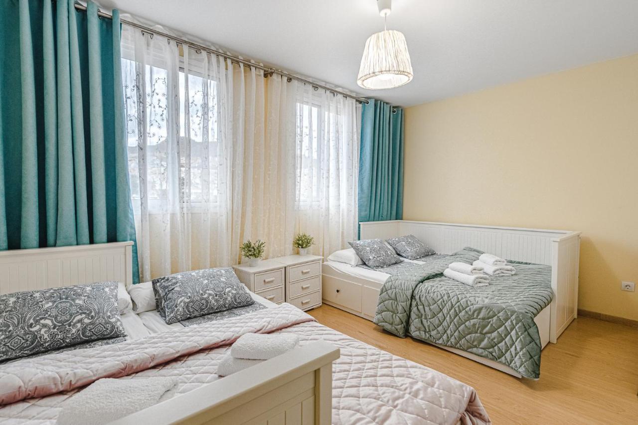 Red Large Family Apartment, Three Floors, 10 Guests Costa Adeje  Extérieur photo